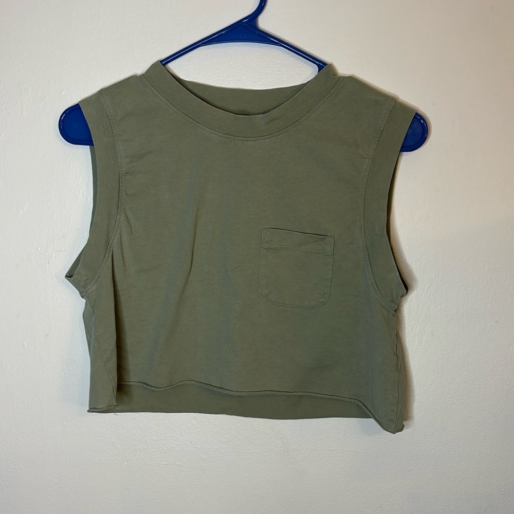 LA Hearts Crop Top Green Size Small Used